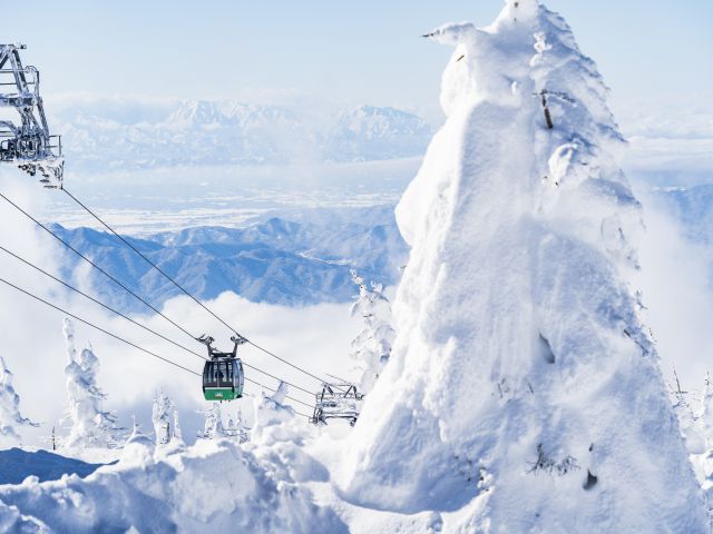 新幹線JRで楽しむ雪山旅行の魅力